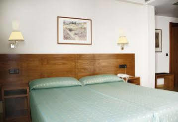 Hotel Yit Conquista De Toledo Esterno foto